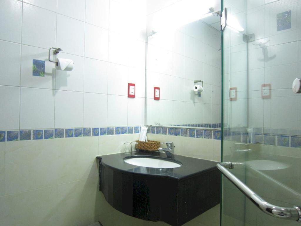 Thien Hoa Hotel Ho Şi Min Dış mekan fotoğraf